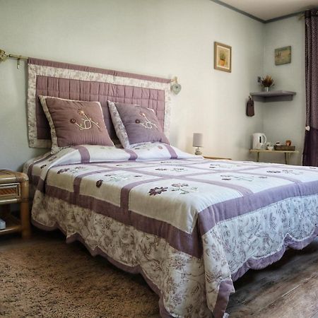 Bed and Breakfast Le Jardin Des Selves Draguignan Exterior foto