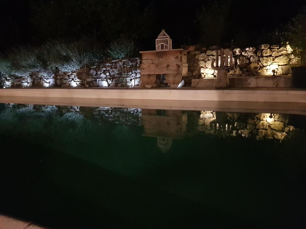 Bed and Breakfast Le Jardin Des Selves Draguignan Exterior foto